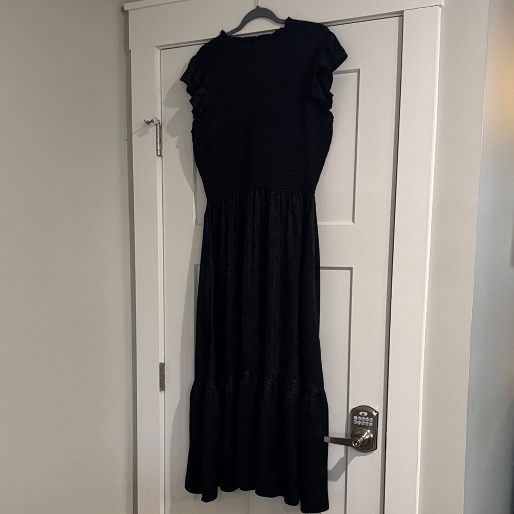ODDY Black Midi Dress with Ruffle Sleeves